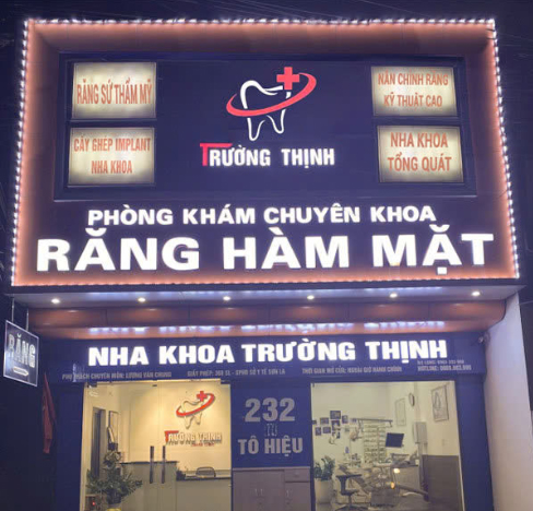 thiết kế bảng hiệu