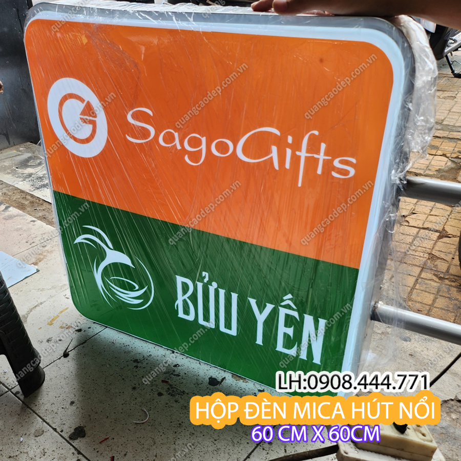 HỘP ĐÈN MICA HÚT NỔI HÌNH VUÔNG 60 CM X 60CM