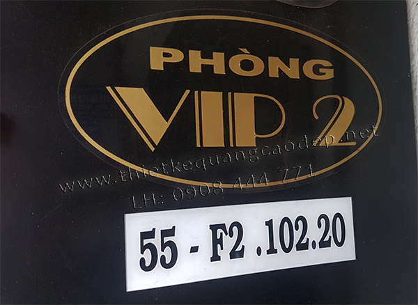 Bảng Mica Khắc Phun Sơn